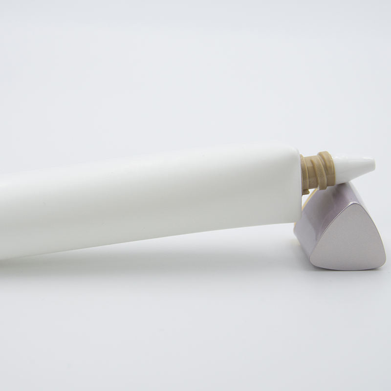 Tubo de compresión triangular con logotipo personalizado, embalaje vacío de 30mm, crema de lavado de cara, lápiz labial, 0,5mm de espesor, Material PP, tapón de rosca, protector solar