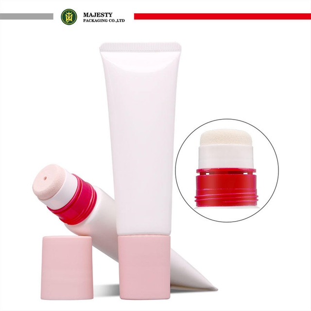 Envase de tubo de plástico cosmético vacío para base líquida y corrector con aplicador de esponja para crema BB