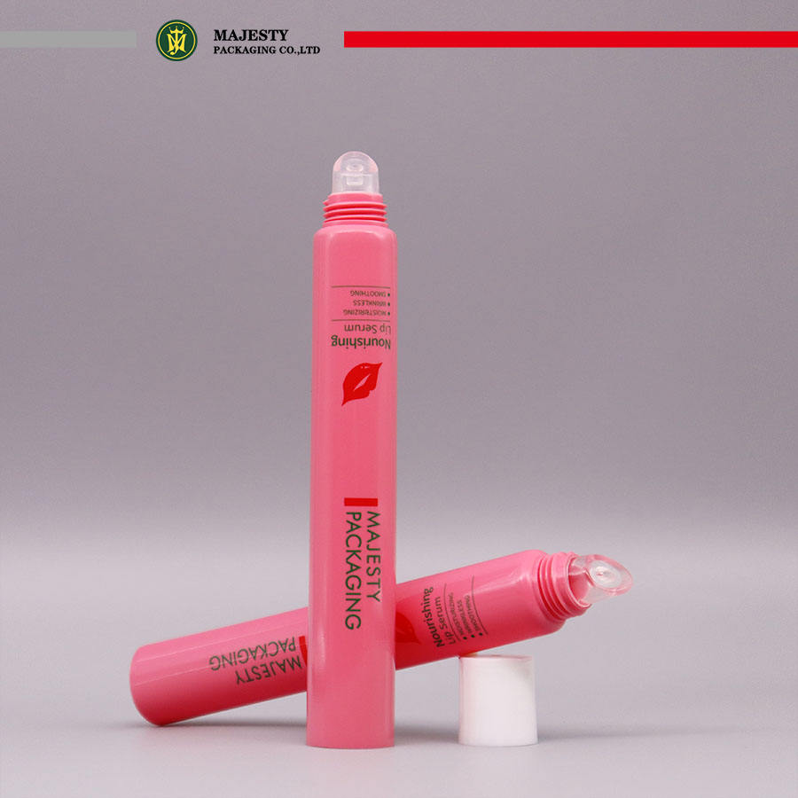 Tubos de empaquetado de la tapa del protector labial plástico de encargo con el tubo plástico del lustre del labio del aplicador del silicón