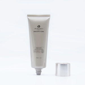 Venta al por mayor de tubos de plástico de compresión suave personalizados, 60ml, 100ml, 120ml, envases vacíos de PE, limpiador facial, protector solar para el cuidado de la piel