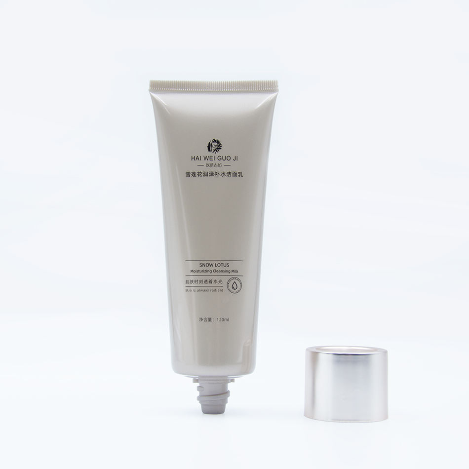 Venta al por mayor de tubos de plástico de compresión suave personalizados, 60ml, 100ml, 120ml, envases vacíos de PE, limpiador facial, protector solar para el cuidado de la piel