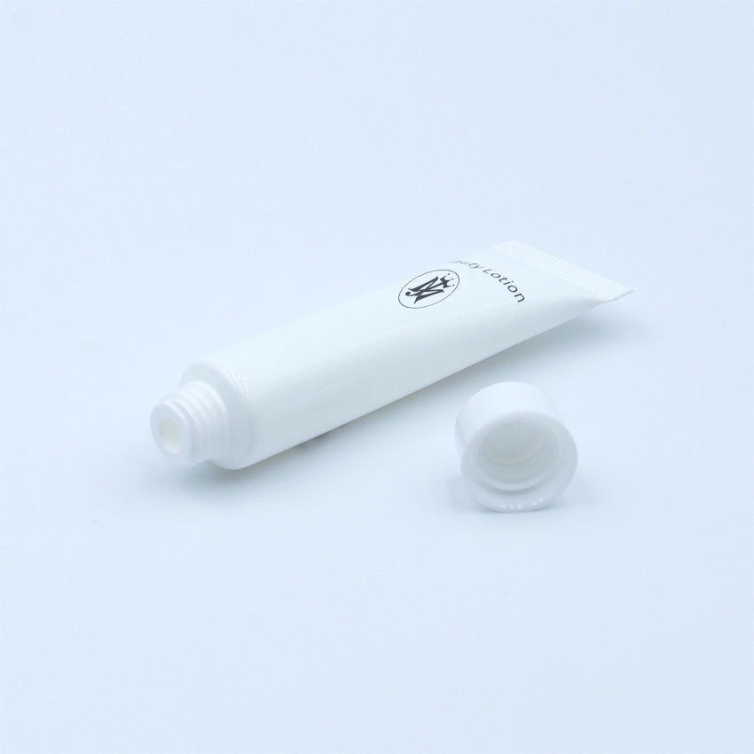 Tubo de embalaje cosmético de PE personalizado para lápiz labial, máscara y gel de crema para ojos, minitubo de maquillaje plano suave