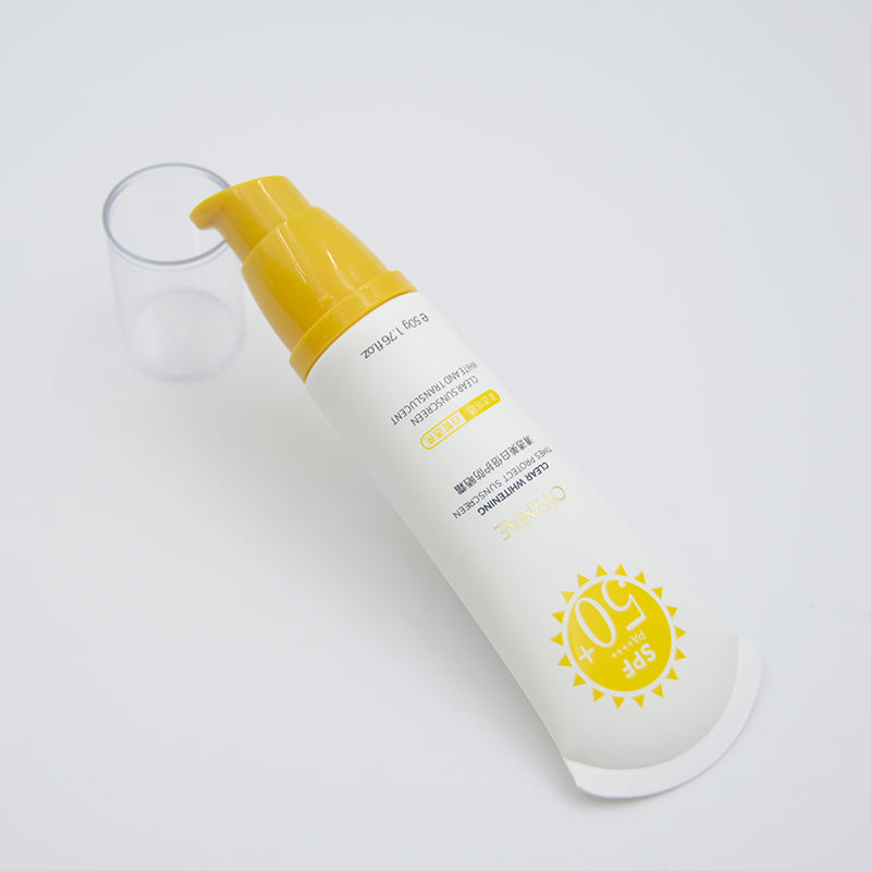 Tubos de plástico personalizados para envases de cosméticos Crema con bomba sin aire BB CC Loción para base y limpiador en crema para ojos Colores surtidos