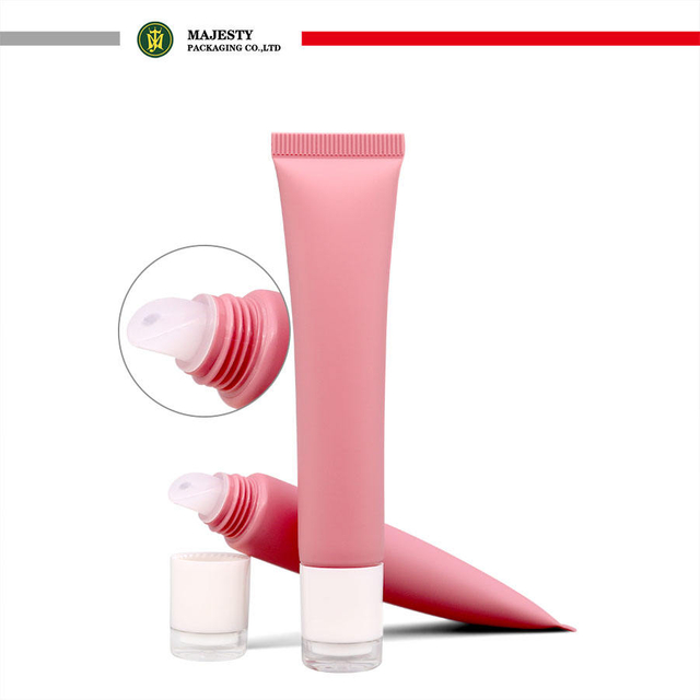 OEM/ODM personalizado 10ml 15ml tubo de brillo de labios de plástico con tapa de acrílico tubo de bálsamo labial para envases cosméticos superficie de estampado en caliente