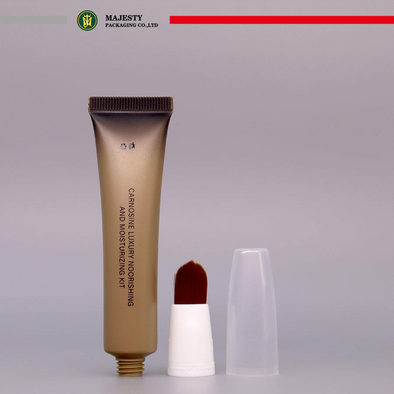 Tubo redondo de 8ml, 10ml, 15ml, brillo labial, Envase de bálsamo labial con cepillo o cabezal de silicona, embalaje de tubo cosmético funcional