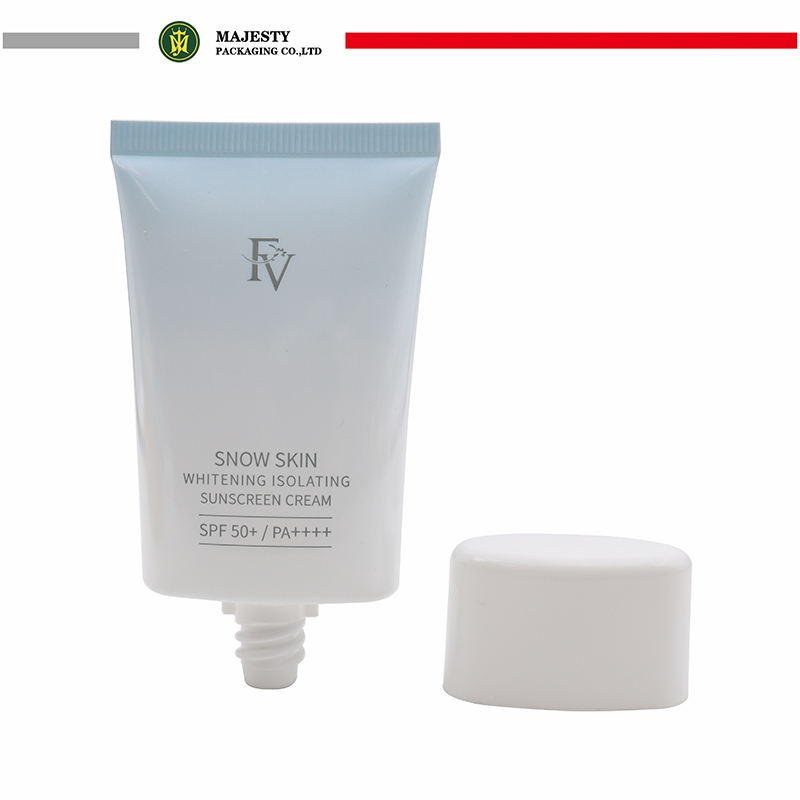 Tubos de plástico PE ovalados planos OEM para 20ml 30ml 50ml Bloqueador solar Envase exprimible Tapón de rosca Cosmético Protector solar BB Cream Foundation