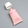 Logotipo personalizado Squeeze Cosmetic Tubo de plástico vacío Base de mano suave para el cuidado de la piel facial Mini loción de crema solar