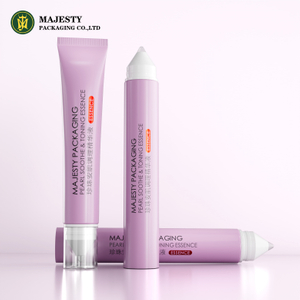 Embalaje de tubo cosmético de plástico de plástico personalizado para lápiz labial con aplicador de silicona puntiaguda