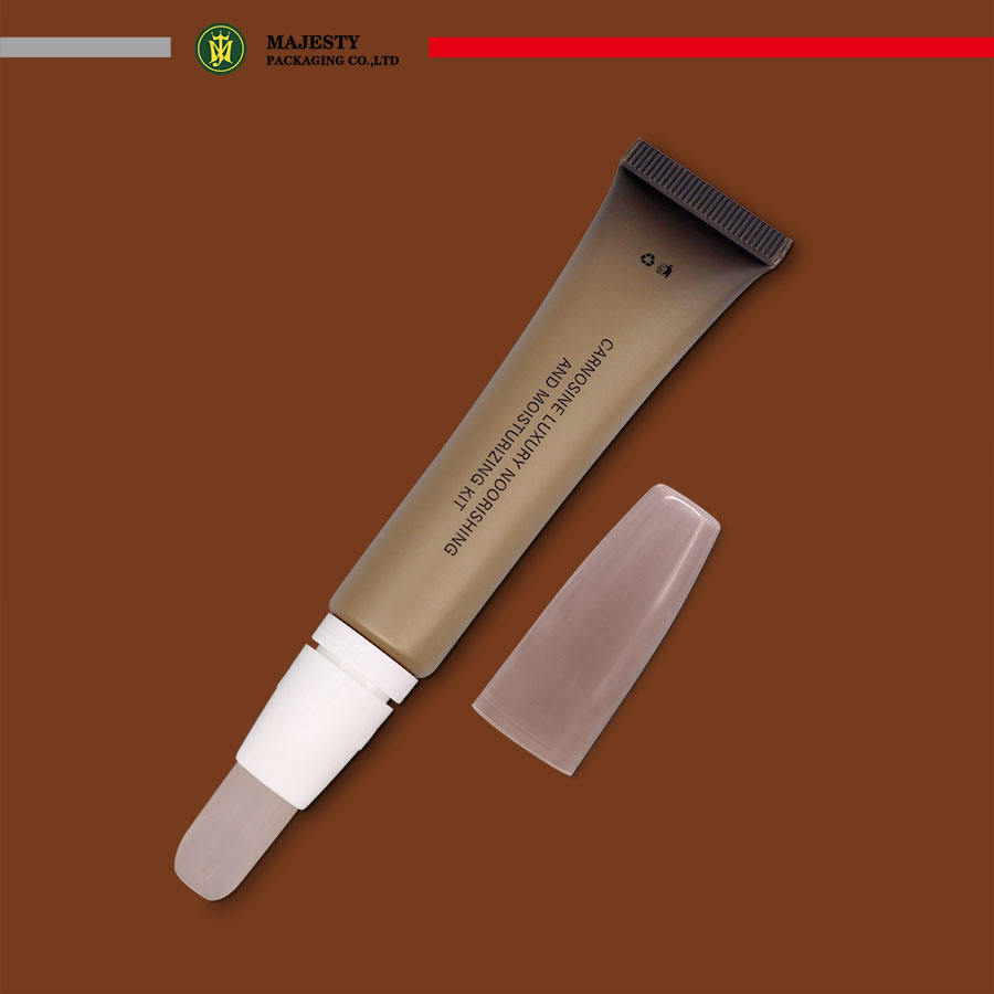 Tubo redondo de 8ml, 10ml, 15ml, brillo labial, Envase de bálsamo labial con cepillo o cabezal de silicona, embalaje de tubo cosmético funcional