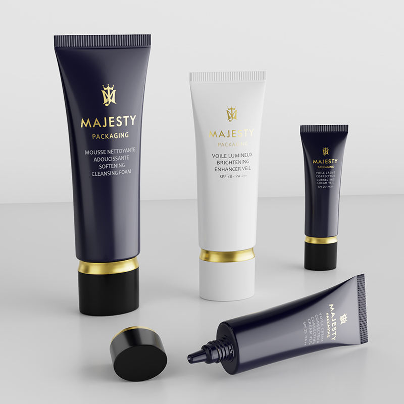 Tubo de crema para ojos vacío de plástico suave de lujo OEM, 30ml-60ml, líquido de base y tubo cosmético de embalaje de protector solar