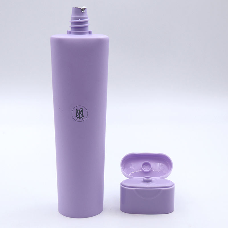 Tubo de plástico plano ovalado personalizado de 100 ml para el cuidado de la cara, máscaras de suero para la piel con tapa abatible y protector solar/embalaje de crema BB