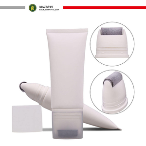 Tubo de plástico personalizado con aplicador de masaje con barra de rodillos para el cuidado corporal del tubo de rodillo cosmético