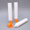 Tubo cosmético de forma cuadrada OEM, 50ml, tubo con boquilla para apretar suave y vacío, base para crema, cuidado de la piel, crema para ojos, serigrafía