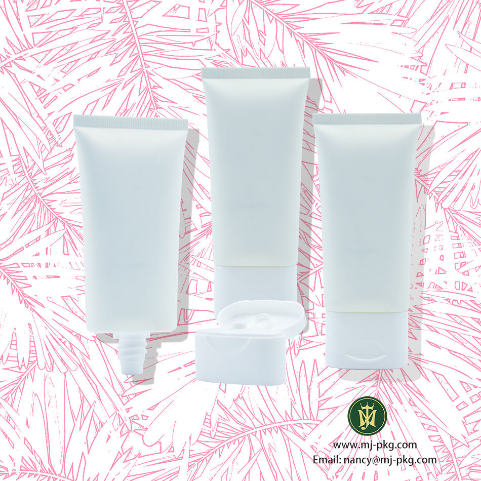 Tubo de plástico blanco suave personalizado para cosméticos vacío 60ml 100ml 120ml tapa abatible para crema de ojos champú crema de manos protector solar