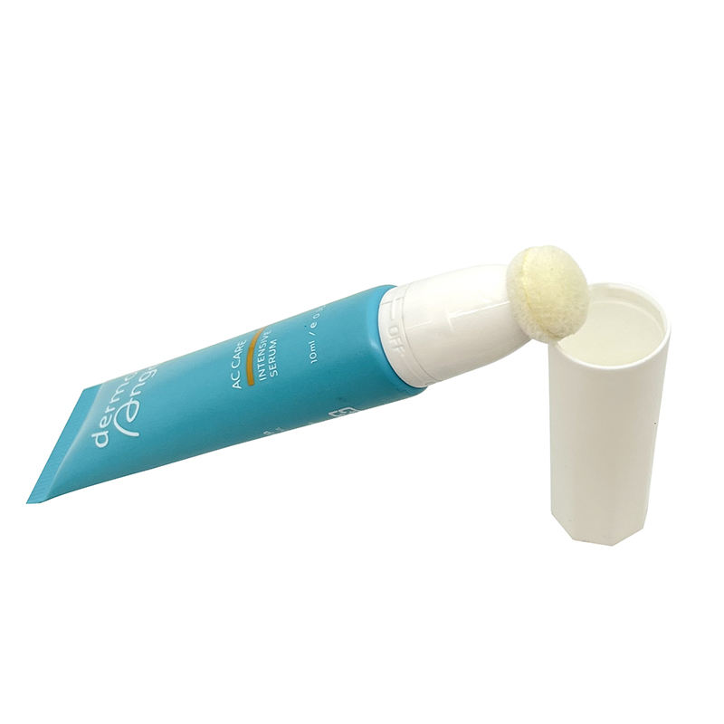 Resaltado personalizado 10ml 20g 30ml colorete líquido vacío CC corrector en polvo exprimidor PE aplicador de rubor para maquillaje y cuidado de la piel