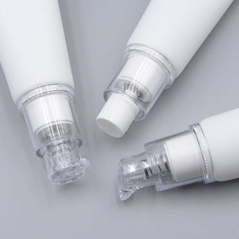 Tubo de PE exprimidor personalizado de 30ML, maquillaje vacío, crema BB, tubo de plástico cosmético, crema facial, bomba prensada, tubo cosmético de plástico suave