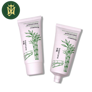 Tubo de plástico sostenible reciclable de PE verde, embalaje cosmético para el cuidado de la piel, tubo de loción corporal para crema de manos de volumen múltiple