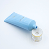 Tubo de plástico PE personalizado de 60-150ml para el cuidado de la piel, limpiador facial de esencia blanqueadora con tapón de rosca para cosméticos y cremas