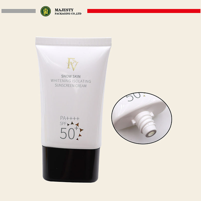Tubos de plástico PE ovalados planos personalizados de 30 ml y 50 ml para crema protectora solar y base BB con empaque de tapón de rosca para cosméticos