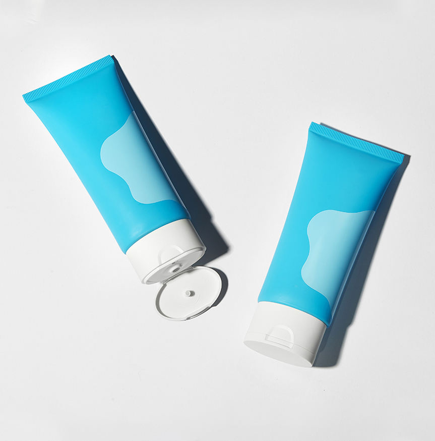 Tubos de plástico planos ovalados personalizados, crema para manos, limpiador facial, embalaje de tubo, protector solar, base BB con tapa abatible