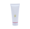 Tubo de plástico cosmético suave para apretar loción de PE vacío personalizado con tapa abatible para superficie de lavado de cara manejada mediante estampado en caliente