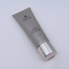 Precio de fábrica del tubo de PP de compresión suave OEM de 120 ml apto directamente para limpiador facial o protector solar para uso cosmético de limpiador facial