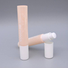 Aplicador de bomba de tubo exprimidor de plástico suave de PE de 8 ~ 15ml para base de maquillaje crema de protección solar loción BB crema uso cosmético
