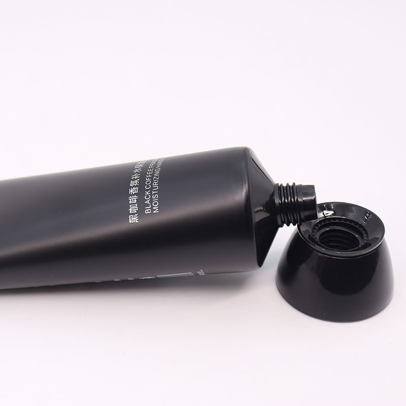OEM 80ml 100ml 120ml Tubo de plástico vacío negro Crema facial Tubo de limpiador facial para hombres con tapón de rosca Embalaje para lavado de cara
