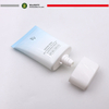 Tubos de plástico PE ovalados planos OEM para 20ml 30ml 50ml Bloqueador solar Envase exprimible Tapón de rosca Cosmético Protector solar BB Cream Foundation