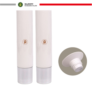Logotipo personalizado 30g 50ml tubo vacío de plástico suave para cosméticos para el cuidado de la piel crema BB protector solar crema para ojos limpiador rubor tapa superior de tornillo