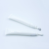 Envase cosmético vacío de alta calidad personalizado, tubo de esencia de crema para ojos de aleación de Zinc con logotipo personalizado, cabezal de masaje vibratorio, 20ml