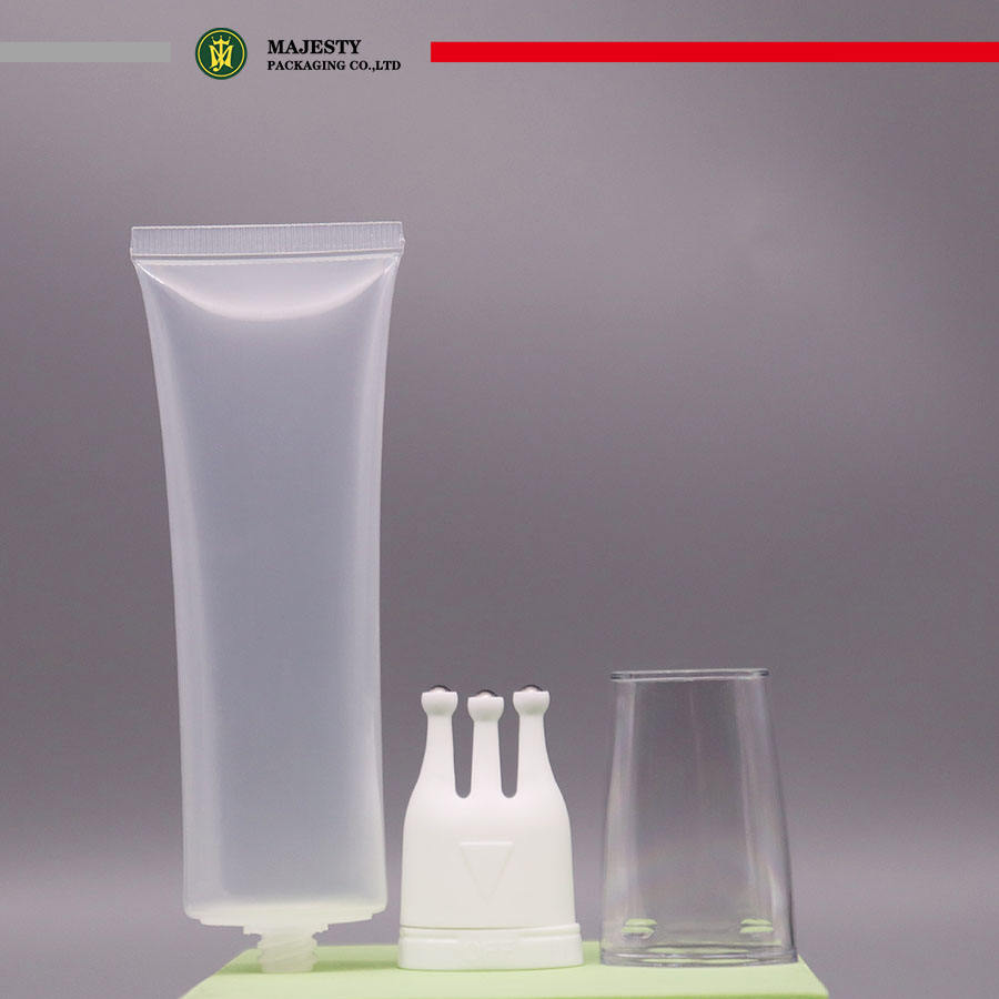 Tubo de embalaje cosmético del tubo inoxidable del masaje de la bola del OEM 3 para el empaquetado del cuidado del cuero cabelludo del cuidado personal