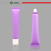 OEM/ODM personalizado 10ml 15ml tubo de brillo de labios de plástico con tapa de acrílico tubo de bálsamo labial para envases cosméticos superficie de estampado en caliente