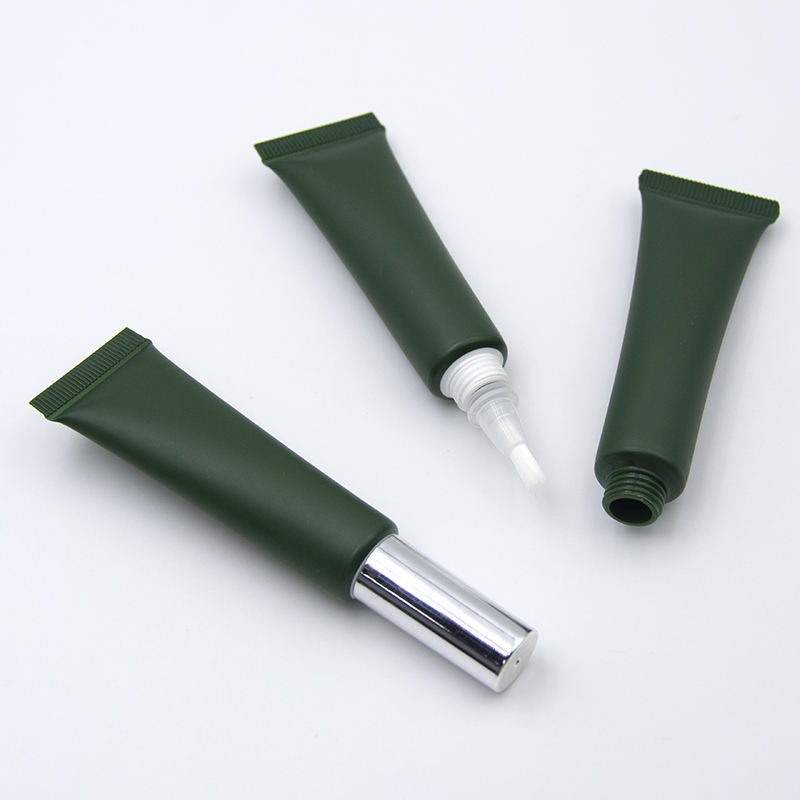 OEM y ODM 10ml PE Tubos de plástico blando con cepillo y aplicador de silicona Brillo de labios Lápiz labial Bálsamo labial Tubo de cepillo para uñas