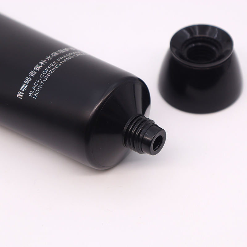 OEM 80ml 100ml 120ml Tubo de plástico vacío negro Crema facial Tubo de limpiador facial para hombres con tapón de rosca Embalaje para lavado de cara