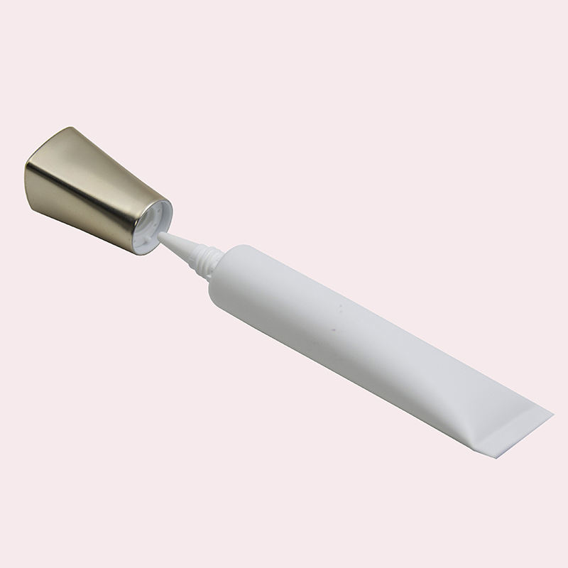 Tubos de plástico con tapa cuadrada OEM para base de maquillaje líquido, suero en crema para ojos, forma ovalada de 30ml y 50ml con boquilla larga para embalaje
