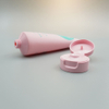 Máscara cosmética de plástico con tubo de embalaje de crema limpiadora facial con logotipo personalizado con tornillo o tapa abatible para lavado de cara