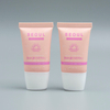 Logotipo personalizado Squeeze Cosmetic Tubo de plástico vacío Base de mano suave para el cuidado de la piel facial Mini loción de crema solar