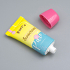 Tubo cosmético de plástico vacío Mini Squeeze de 3ml con logotipo personalizado para protector solar facial y tubo de base de mano para el cuidado facial