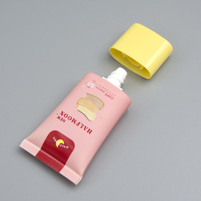 Logotipo personalizado Mini Squeeze Cosmetic Tubo de plástico vacío 30 ml de capacidad Cuidado de la piel facial Crema para base de manos Crema solar