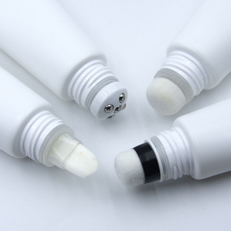Tubo de crema exprimidor cosmético multifunción personalizado para lavado de cara y crema para ojos cepillo de silicona rodillo bola embalaje de plástico