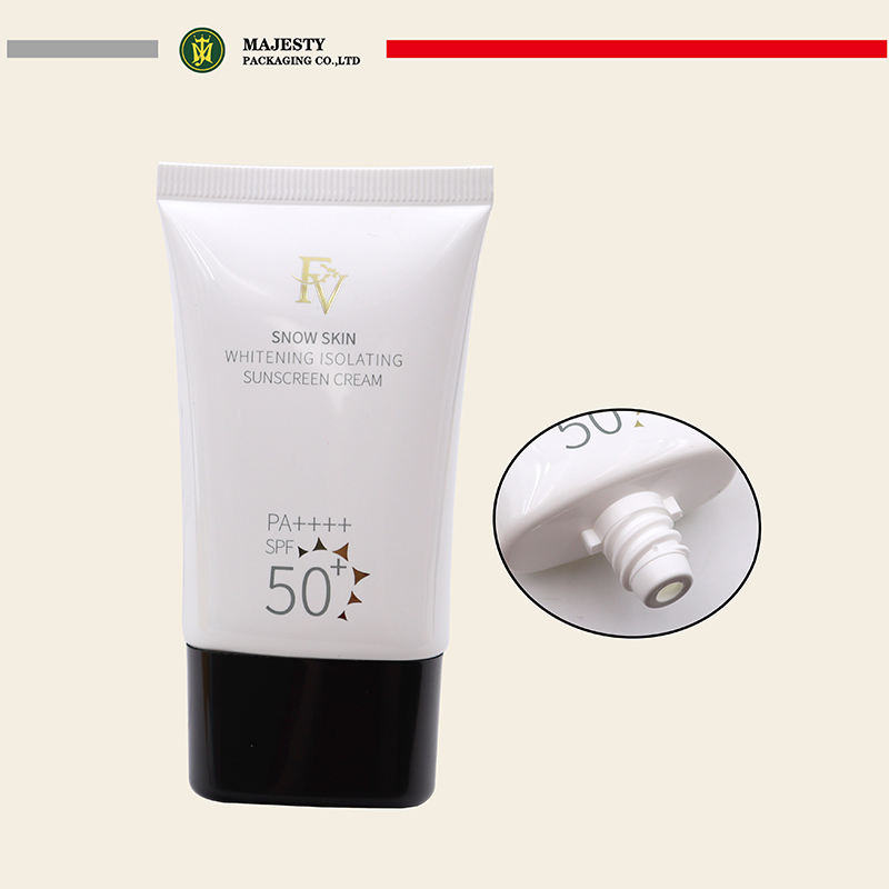 Tubos de plástico PE ovalados planos personalizados de 30 ml y 50 ml para crema protectora solar y base BB con empaque de tapón de rosca para cosméticos