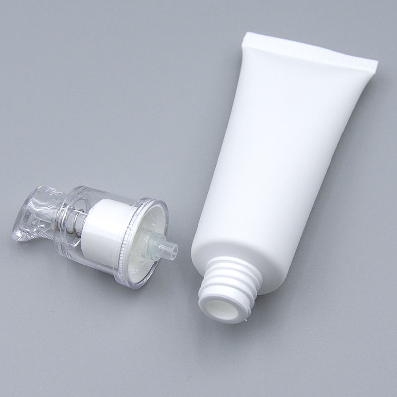Tubo de PE exprimidor personalizado de 30ML, maquillaje vacío, crema BB, tubo de plástico cosmético, crema facial, bomba prensada, tubo cosmético de plástico suave